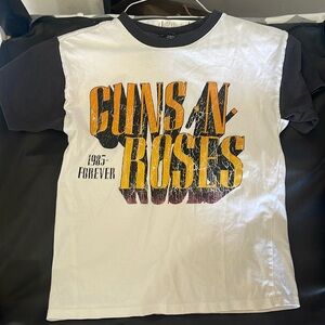 GunsNRoses band t